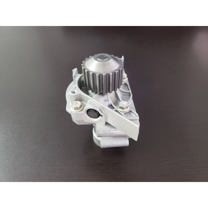 Bomba De Agua Peugeot 407 2.2l Expert 2.0 2006-2009 Con Base