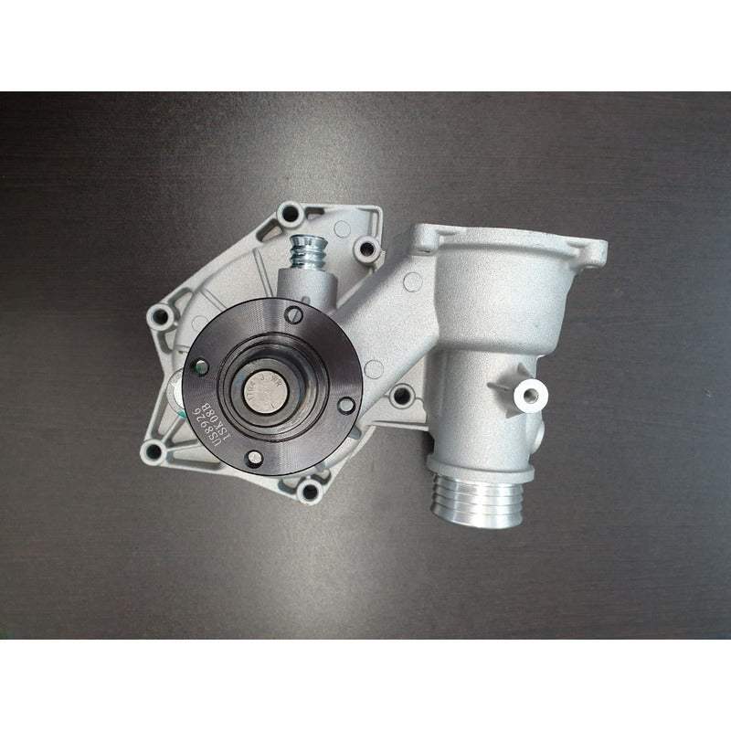 Bomba De Agua Bmw 540i 740i 740il 840ci 96-98 V8 4.4l
