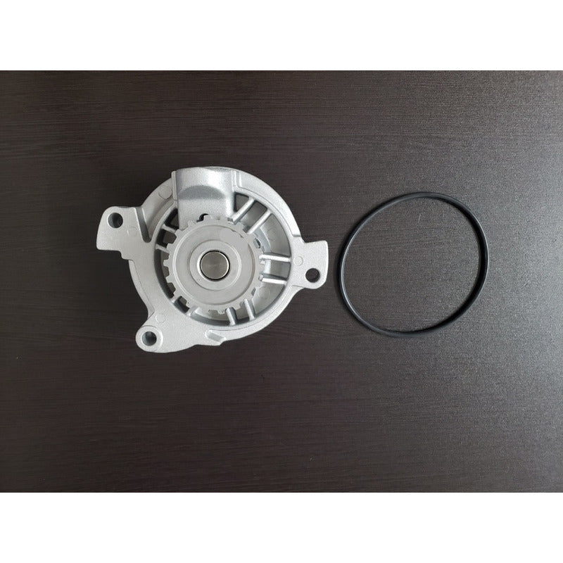 Bomba De Agua Vw Crafter L5 2.5l 2001-2010 (18 Dientes)